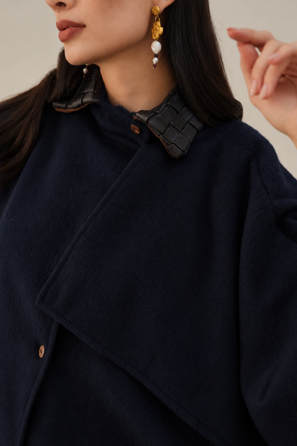 Alpaca Coni with Woven Leather Collar
